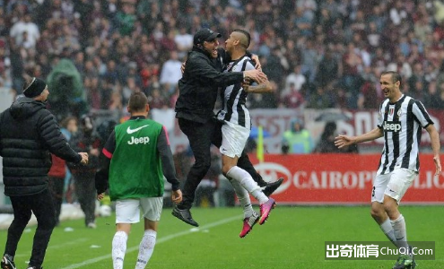Sport Mediaset：国米有意先租后买求购巴萨中场比达尔