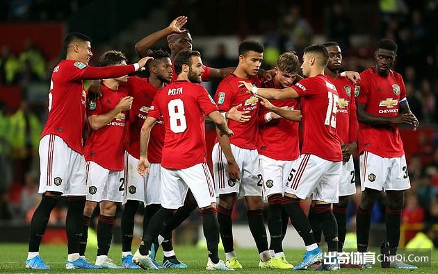 出奇早报-皇马2-0登顶西甲，英超三强联赛杯悉数过关