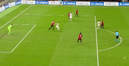 【战报】欧预赛-格列兹曼传射托利索破门，法国2-0胜夺头名