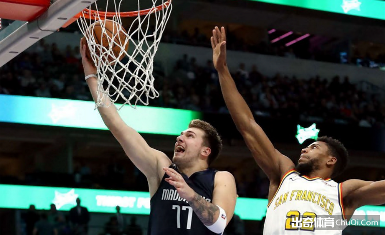 【战报】NBA常规赛-东契奇35+10+11 独行侠142-94勇士