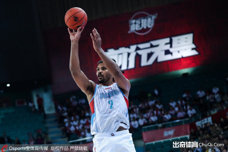 【战报】CBA-周琦29+11费尔德25+11，新疆137-105广州