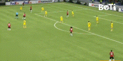 【战报】欧联杯-林加德破门伯纳德乌龙，阿斯塔纳2-1曼联