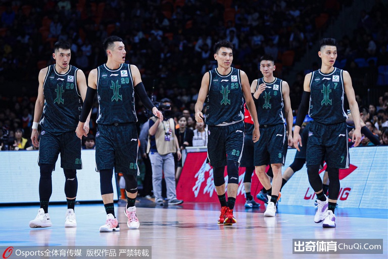 南区167-166北区 林书豪41分胡明轩准绝杀