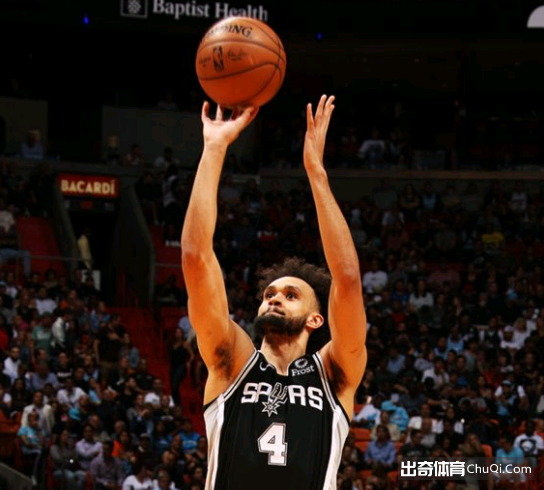 NBA-德罗赞18+9+8布克37+7+5 马刺120-118太阳