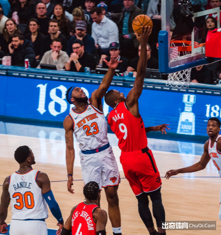 NBA-洛瑞26+6西亚卡姆23+7 猛龙118-112尼克斯