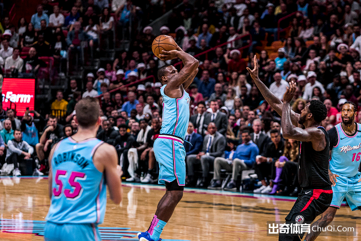 NBA-莱昂纳德33+10+10巴特勒20+8+7 快船122-117热火
