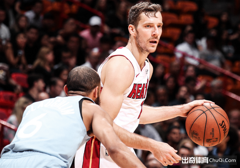 NBA-拉塞尔27+6阿德巴约22+10 森林狼129-126热火