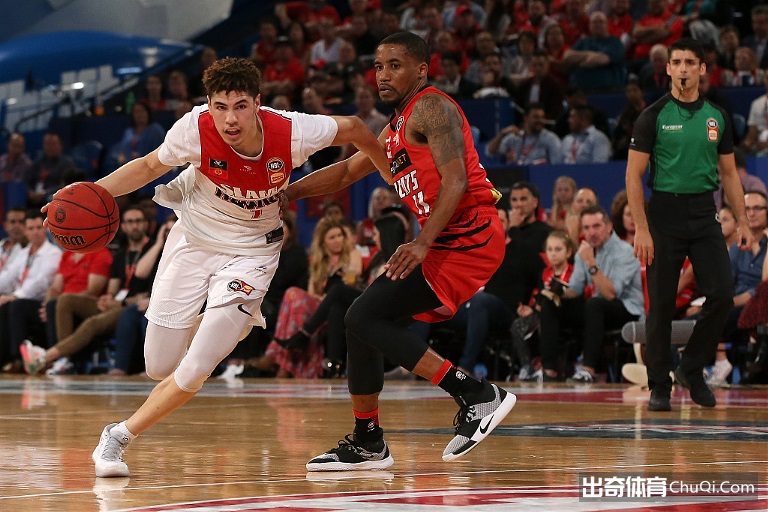 Shams：三球拉梅罗宣布参加NBA选秀