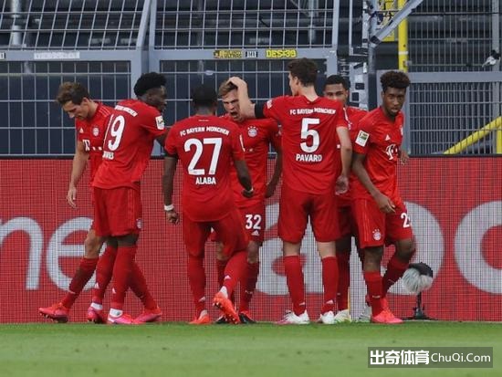 德甲-基米希吊射破门莱万中柱，拜仁客场1-0力擒多特