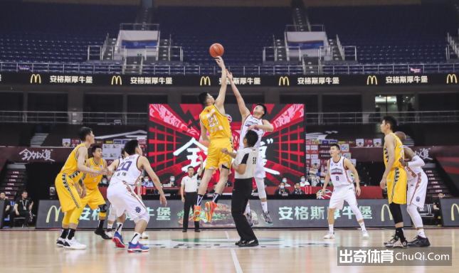 CBA-孙铭徽20+9+7 胡金秋26+17+4封盖 广厦大胜同曦