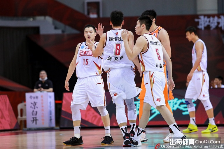 CBA-浙江115-97胜上海 吴前21+7+5李根仅2分