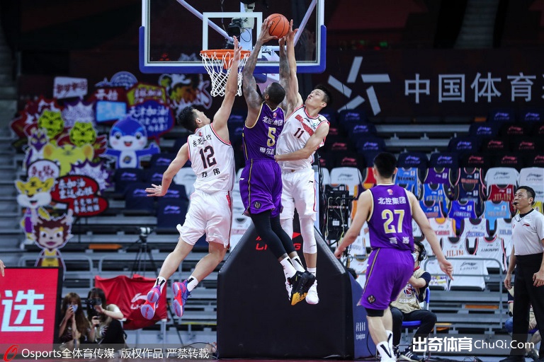 CBA-威姆斯27+10+6 易建联20+8 广东136-91大胜北控迎20连胜