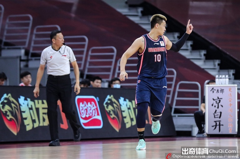 CBA-赵睿17+5 阿联缺阵 广东129-81大胜江苏豪取21连胜