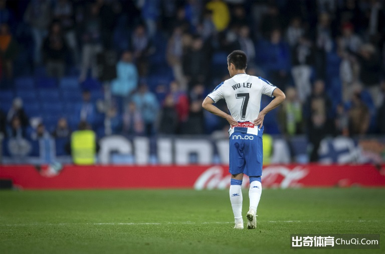 西甲-武磊替补登场 西班牙人0-2埃瓦尔七连败