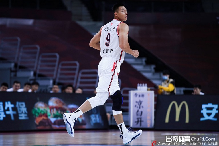 CBA 7-14 16:00 广东VS龙狮