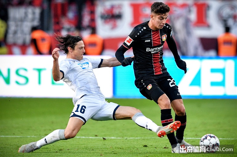 【出奇早报】巴黎1-0圣埃蒂安夺法国杯 AC米兰1-1平亚特兰大