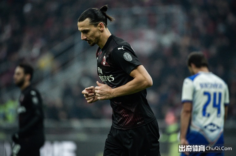 【出奇早报】恒大5-0大胜富力 锡伯杜出任尼克斯新帅