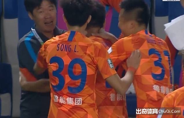 足协杯-郭田雨传射格德斯首球 鲁能4-0大胜大连人