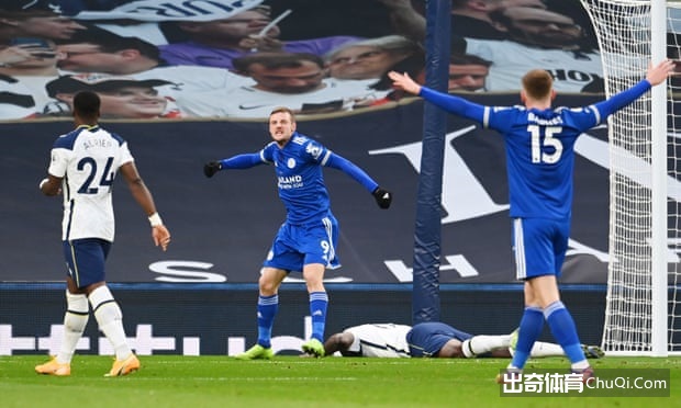 英超-瓦尔迪破门+造乌龙 热刺0-2负莱斯特两连败