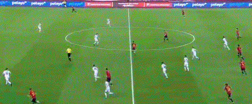 世预赛-奥尔莫世界波！名将吊射 西班牙3-1科索沃