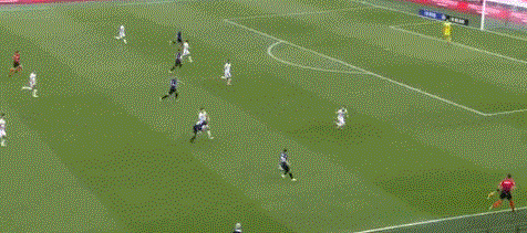 2-2！真假蓝黑不设防！双方绝杀均被吹！劳塔罗哲科破门