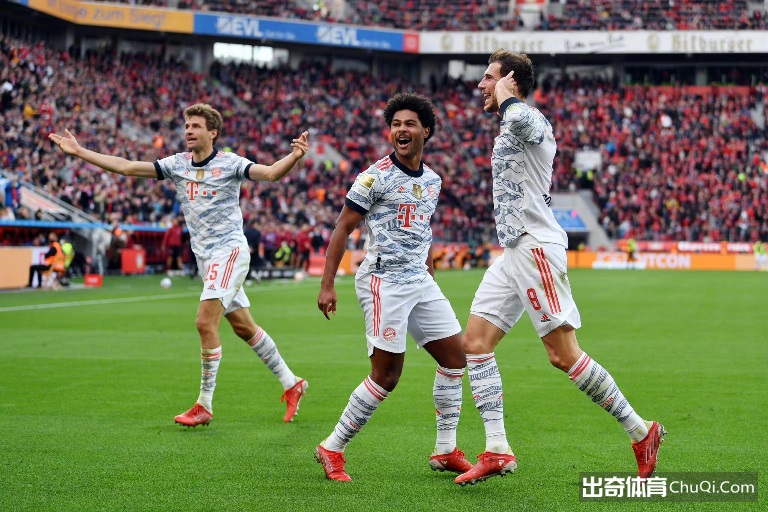 【出奇早报】拜仁5-1赢下榜首大战，新疆惨败39分