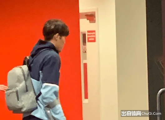 消息人士：富安健洋肯定需要手术，本赛季无法再次出场
