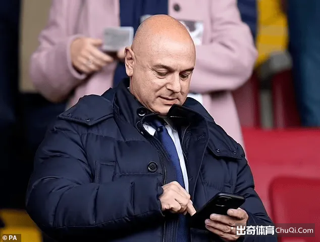 热刺2月就决定和孔蒂分手，列维非常不满+不想看他一通乱喷