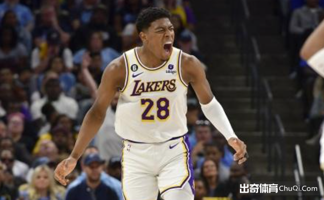 火力保障！八村塁季后赛至今已砍下114分 湖人其余替补合计130分