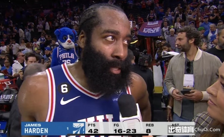 哈登谈准绝杀：恩比德妙传 那是MVP传球 我每天都投那种球