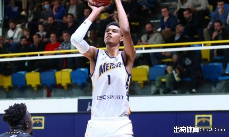 2米26！文班亚马是02年姚明之后最高的状元秀