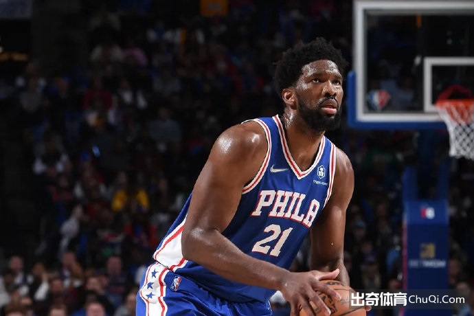 大将军：恩比德若有字母的能量将场均40分 用鲨鱼替他76人会夺冠