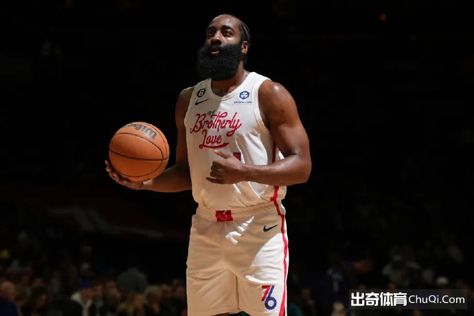 美记：快船在哈登的交易谈判中表现得不够认真