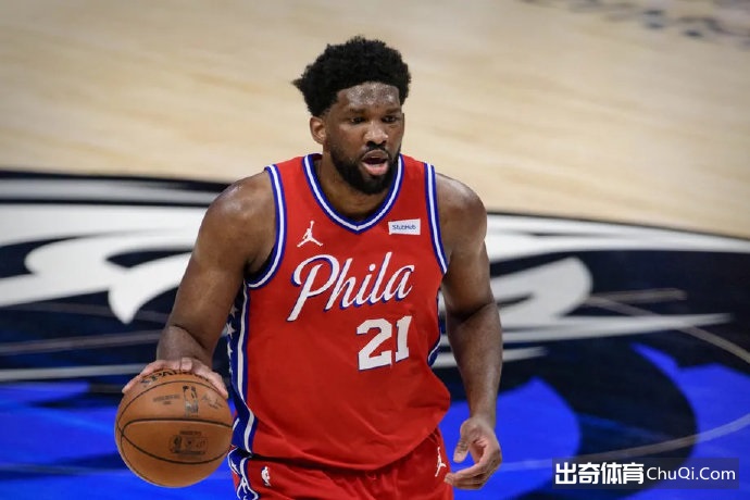队记：恩比德也在关注76人的前景 若不顺利也可能离队