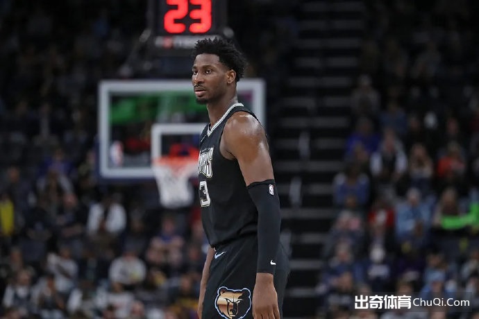 小贾伦：FIBA比赛对抗性更强 这对防守方更有利