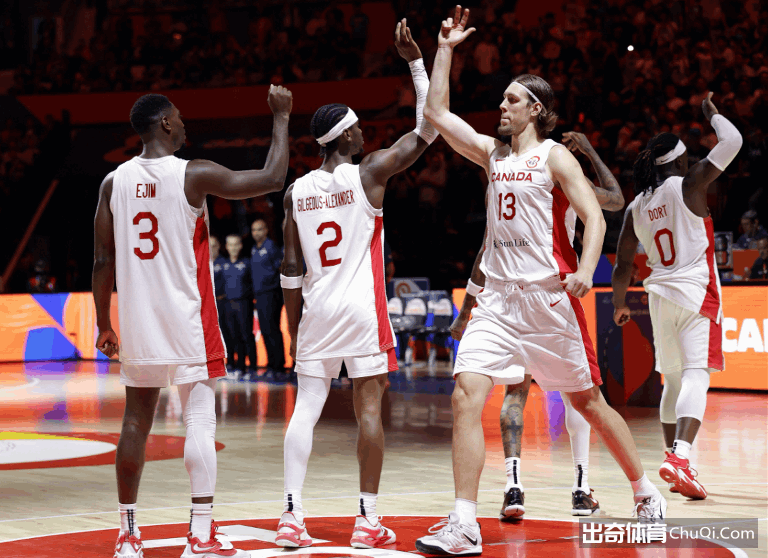 亚历山大：狄龙是一个领袖 他在篮球场上总在做正确的事！