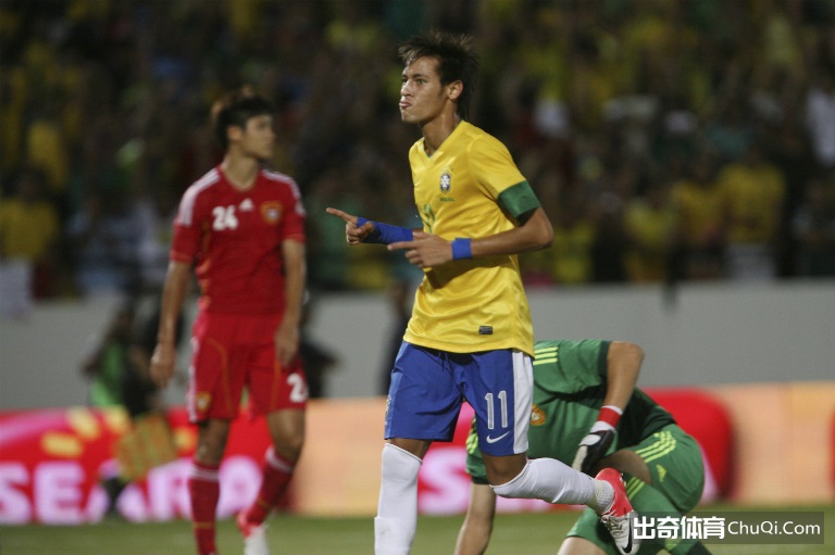 11年前的今天：中国国足0-8惨败巴西，创历史最大比分落败纪录