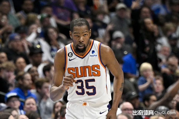 杜兰特谈11中8：出手20多次并不是我的比赛风格 除非逼不得已