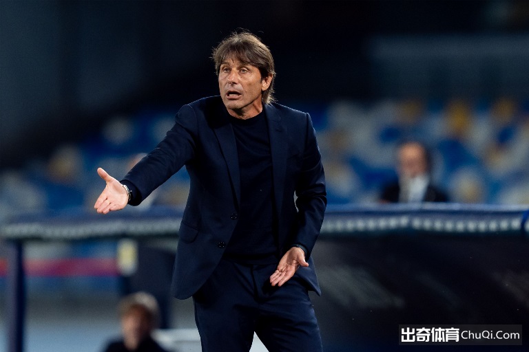 曼晚：如果曼联有意用孔蒂接替卡里克，可能面临尤文和米兰竞争