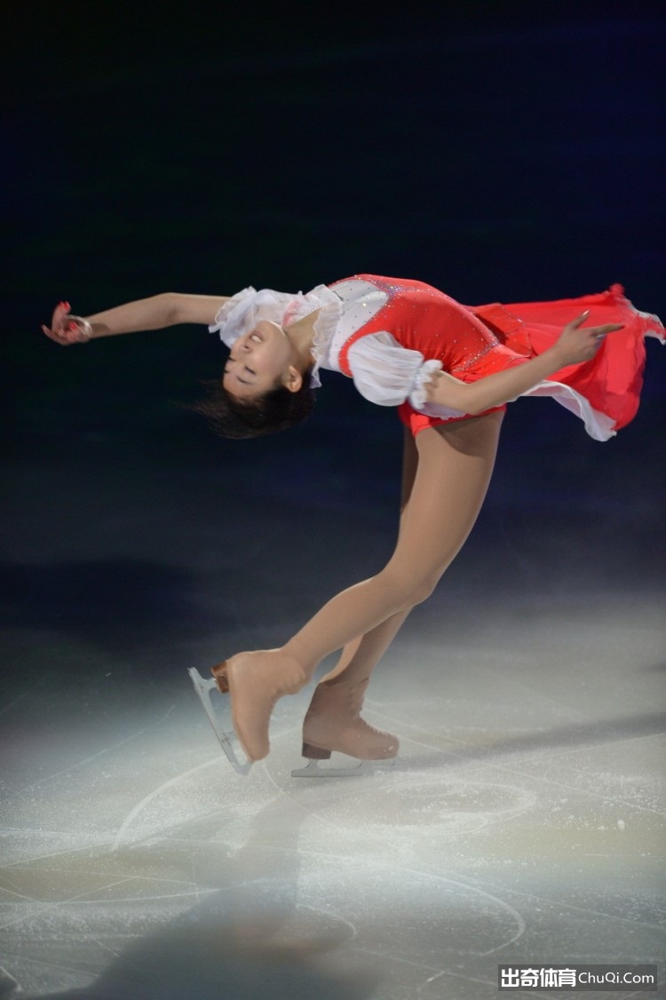 今日图集:花滑女神李子君