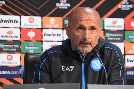 出奇精选：欧联杯 03:00 那不勒斯vs华沙莱吉亚