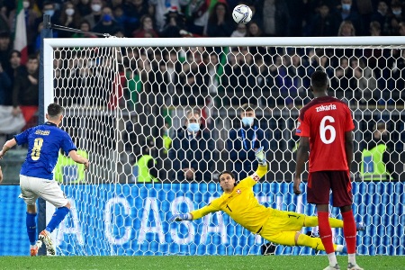 世预赛-若日尼奥89分钟点球打飞 意大利1-1瑞士