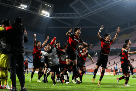 亚冠解读：希拉尔 VS 浦项制铁，希拉尔赢球捧杯