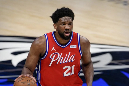 ESPN记者：恩比德预计在周日和森林狼的比赛中复出