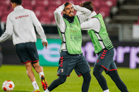 海外情报：欧联 11-26 01:45 中日德兰vs布拉加