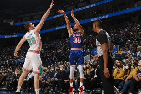 出奇精选：NBA 魔术VS勇士 虐菜局库里能否找回手感大胜对手？