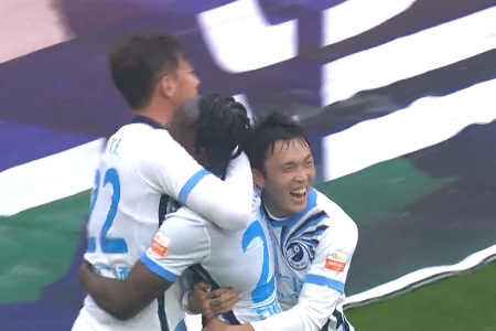 出奇精选：中超 12-18 15:30 大连人 VS 沧州雄狮
