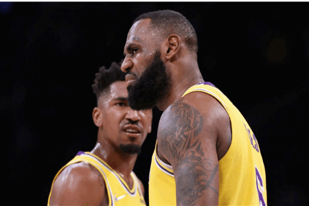NBA战报：国王114-122湖人 詹姆斯31分末节发威蒙克24分