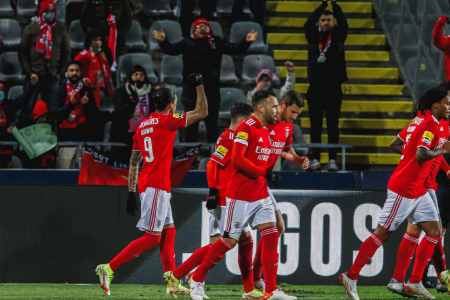 出奇精选：葡联杯 01-26 03:45 本菲卡vs博阿维斯塔