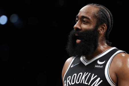 出奇精选：NBA篮网vs太阳：东西部豪强相撞，谁能笑到最后？